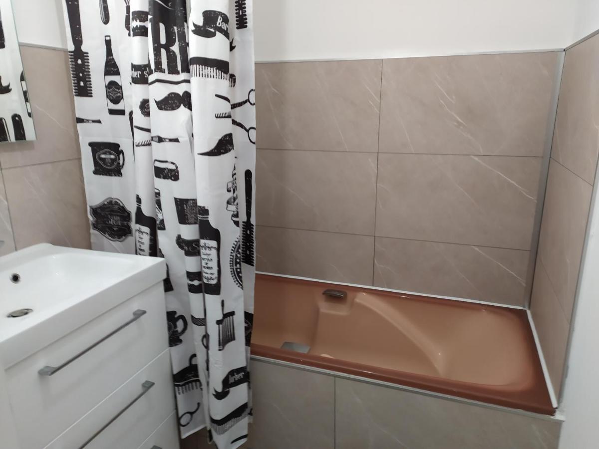 Wilton Apartment Dinan Ngoại thất bức ảnh
